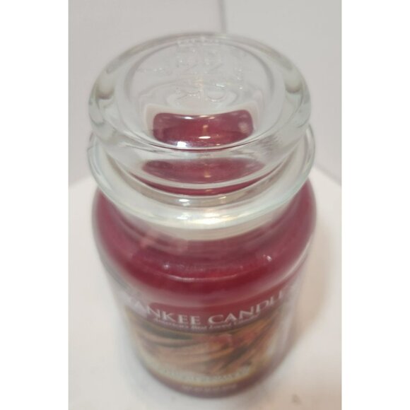 Yankee Candle Sparkling Cinnamon Glass Jar 22 OZ Candle - Picture 2 of 13